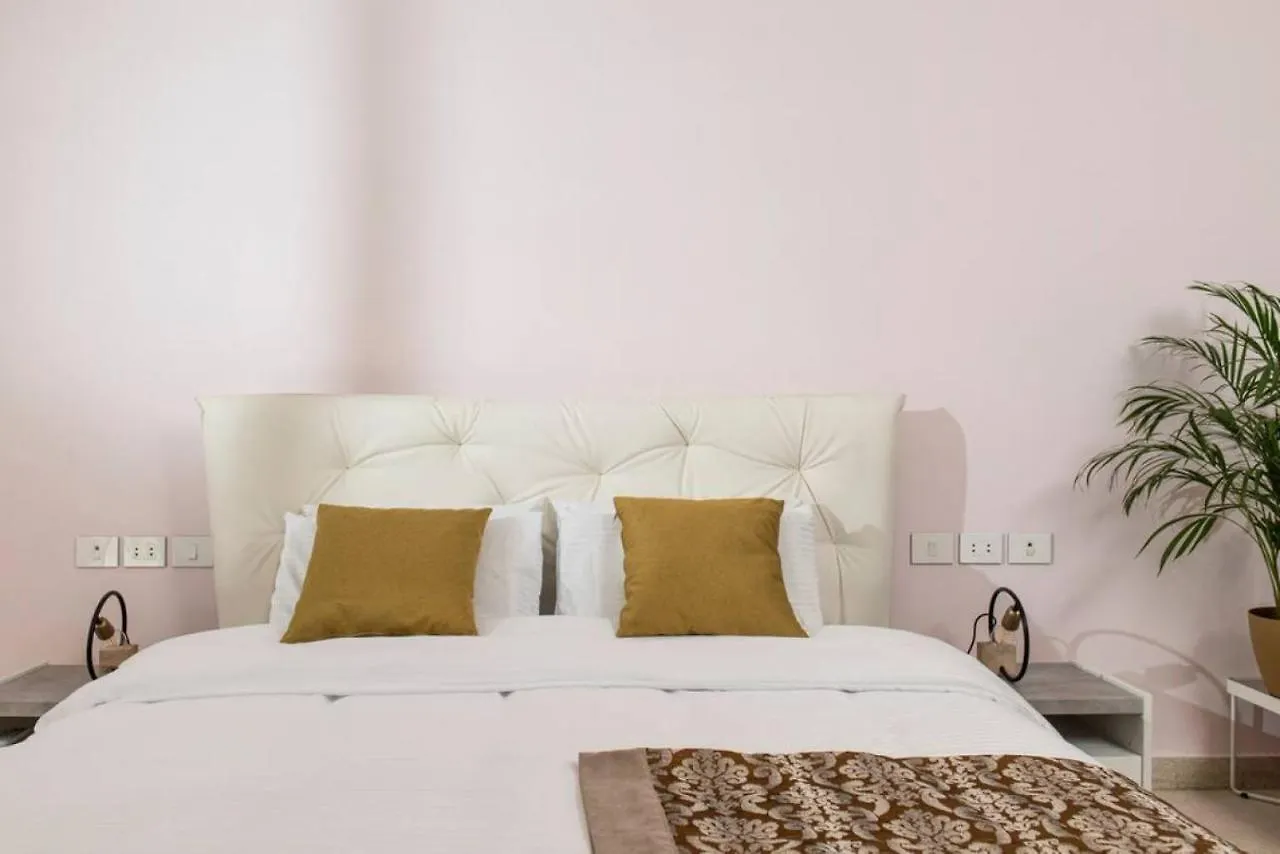 Mauds Elegant Cocoon At Monot Apartment Beirut 0*,