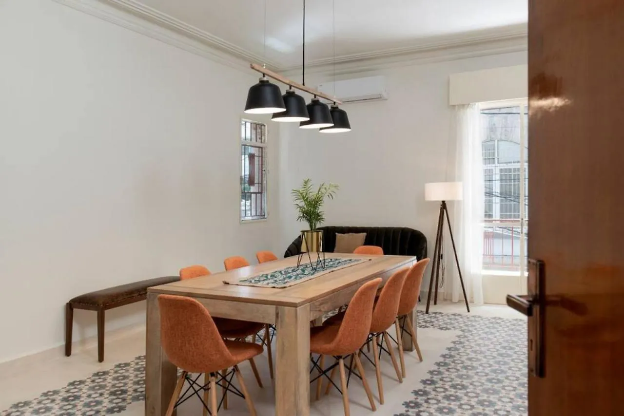 Apartamento Mauds Elegant Cocoon At Monot Beirut